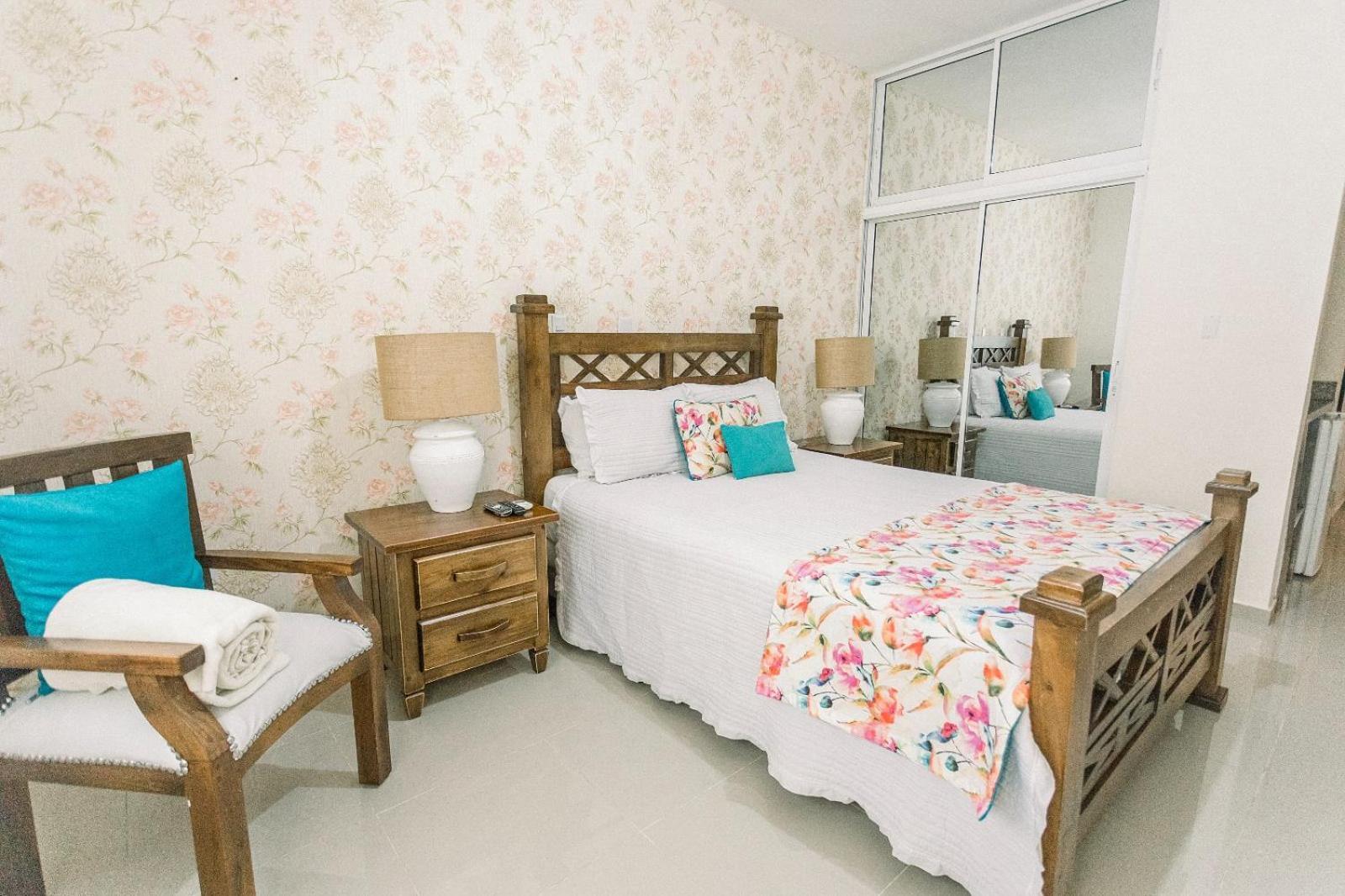 Guacamayos Hotel Bonao Zewnętrze zdjęcie